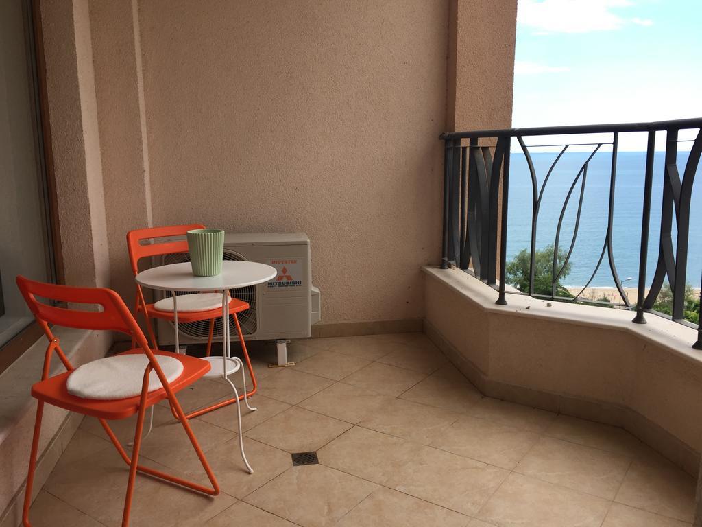 Psb Cabacum Beach Apartments Golden Sands Bagian luar foto