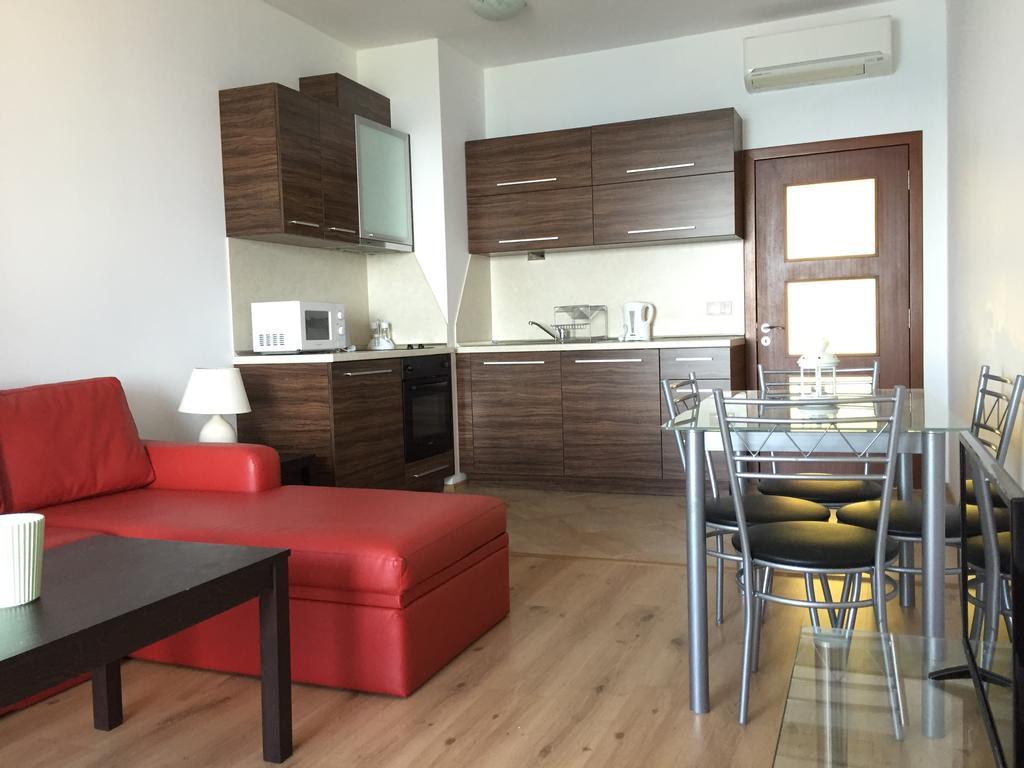 Psb Cabacum Beach Apartments Golden Sands Bagian luar foto